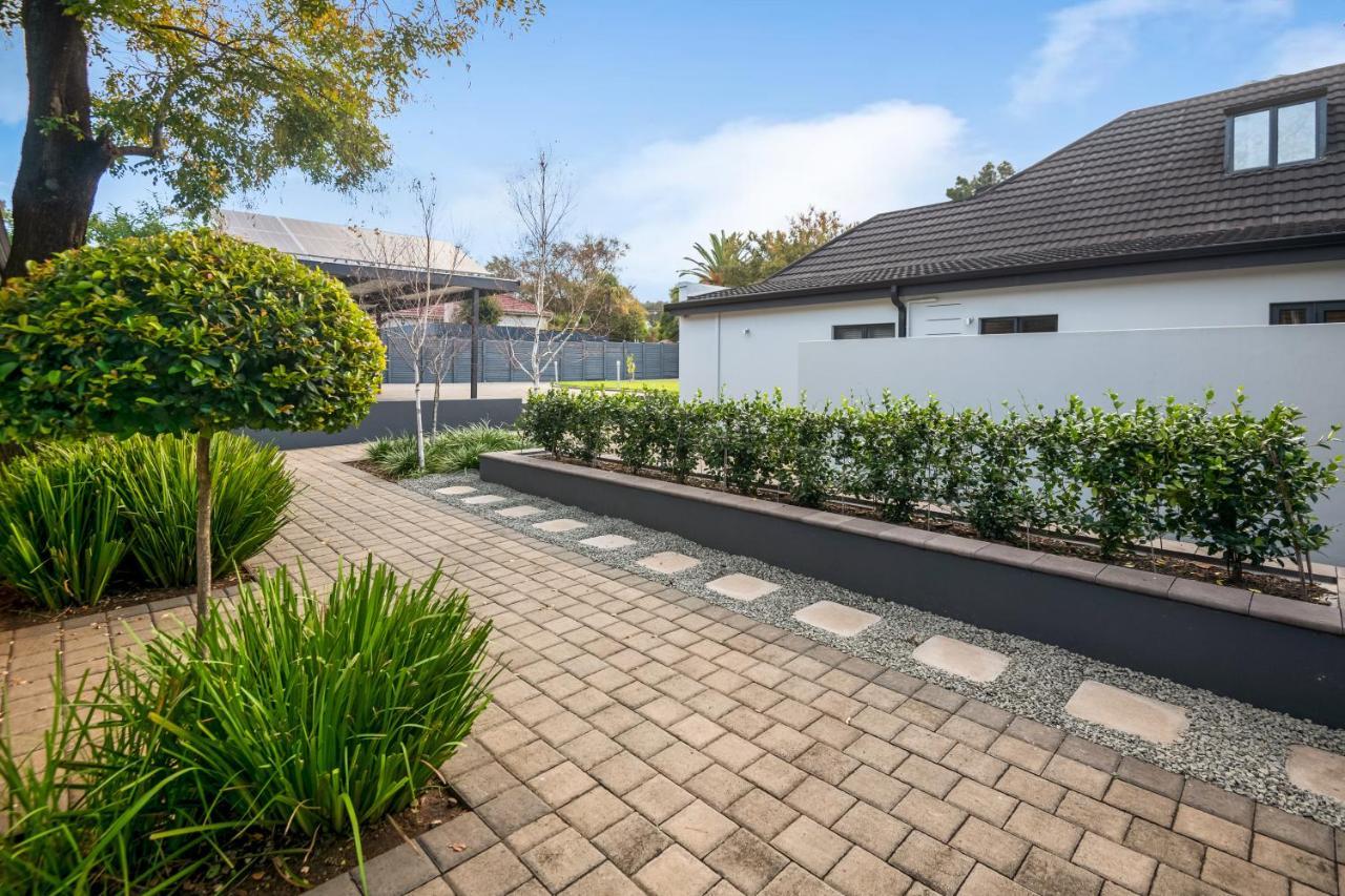 30 On Whites Guesthouse Bloemfontein Eksteriør bilde