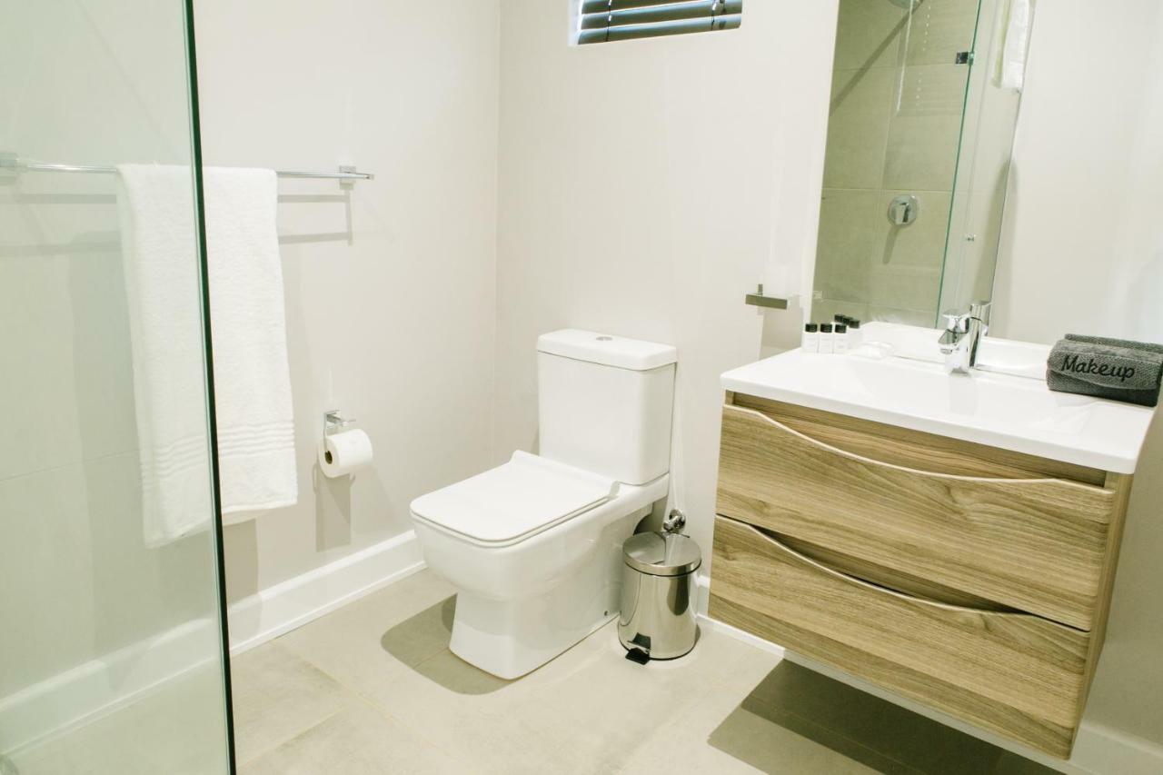 30 On Whites Guesthouse Bloemfontein Eksteriør bilde